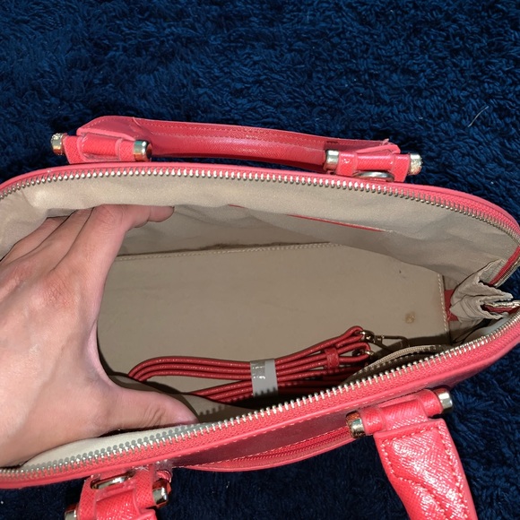 Handbag - Picture 4 of 6